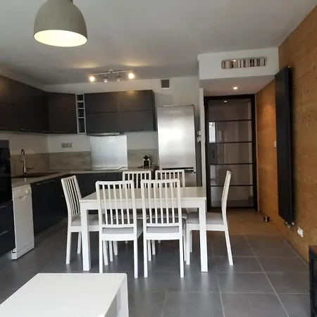 L Altitude 3 Pieces Centre Station Moderne Et Renove Apartamento