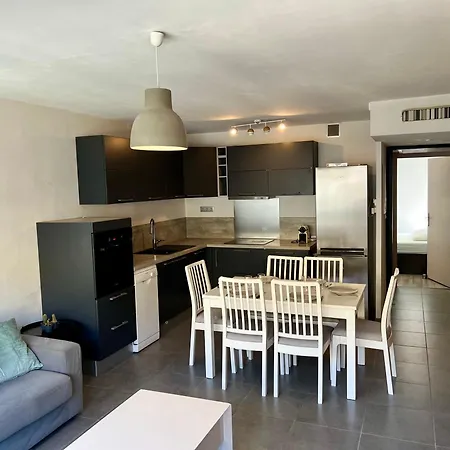 Apartment L Altitude 3 Pieces Centre Station Moderne Et Renove