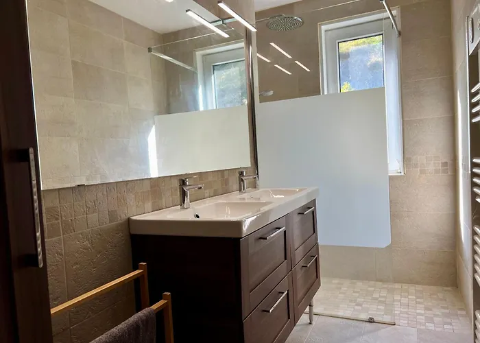 Апартаменты L Altitude 3 Pieces Centre Station Moderne Et Renove